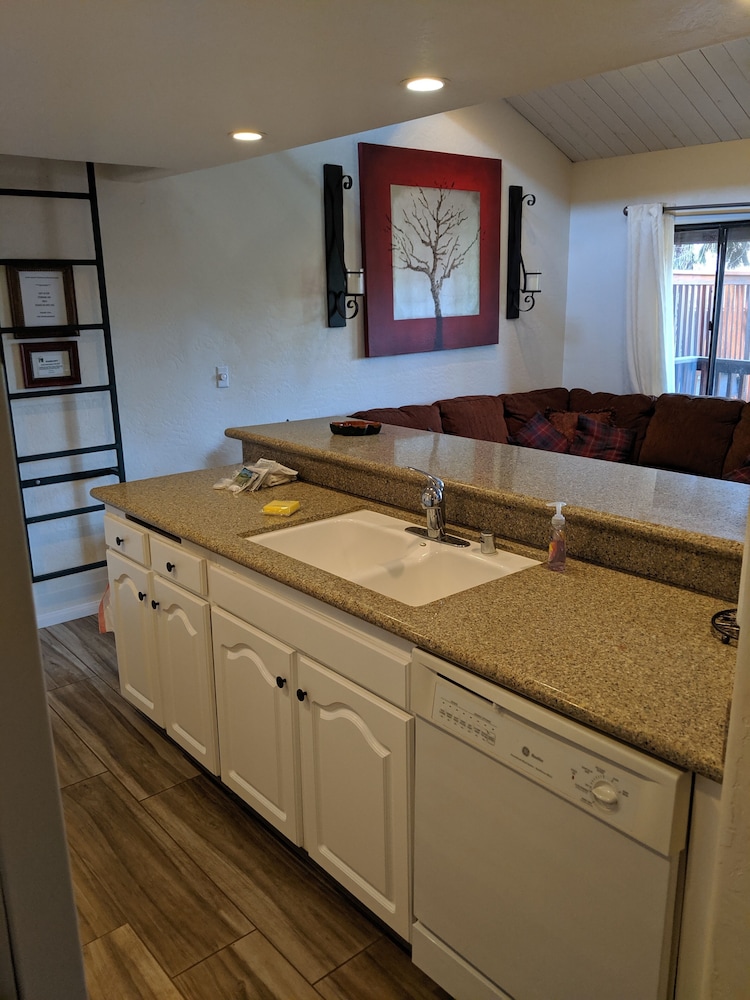 Snow Summit Townhouse Rentals & Sales