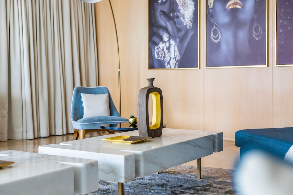 EDEN'S Homes & Villas - FIVE Residences