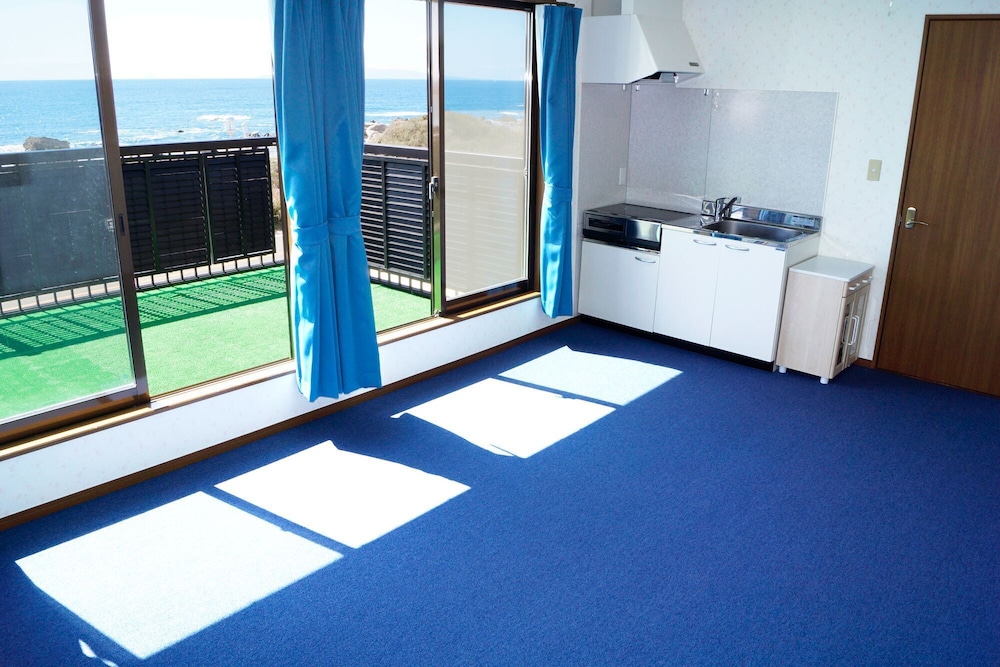 Sunny coast minamiboso ocean blue view 3