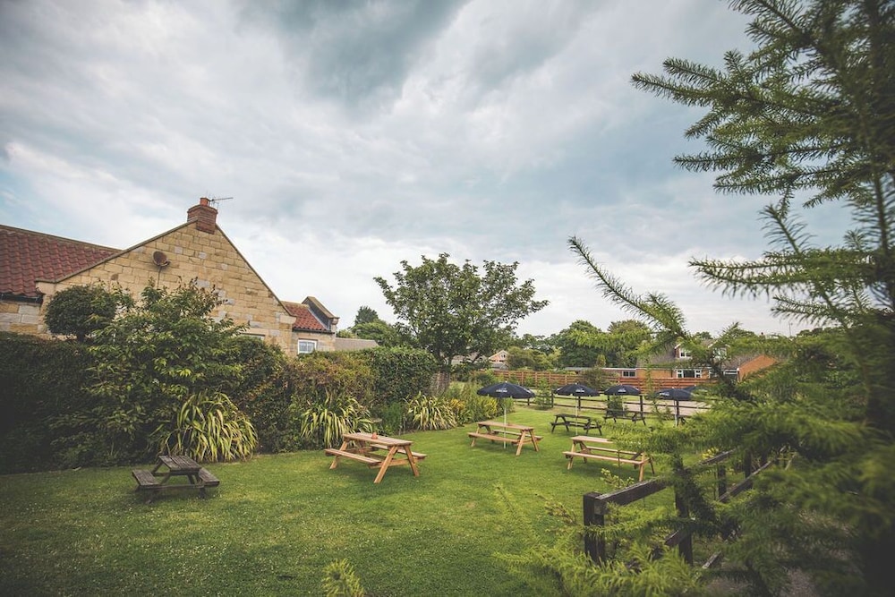 The Oak Wheel Pub