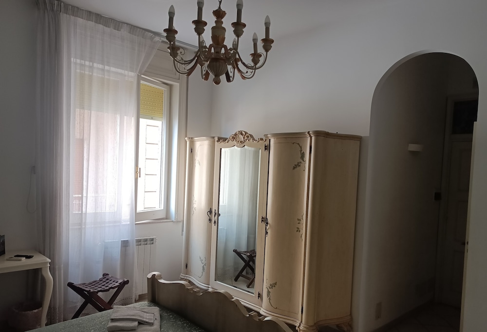 Almaran Bed & Breakfast