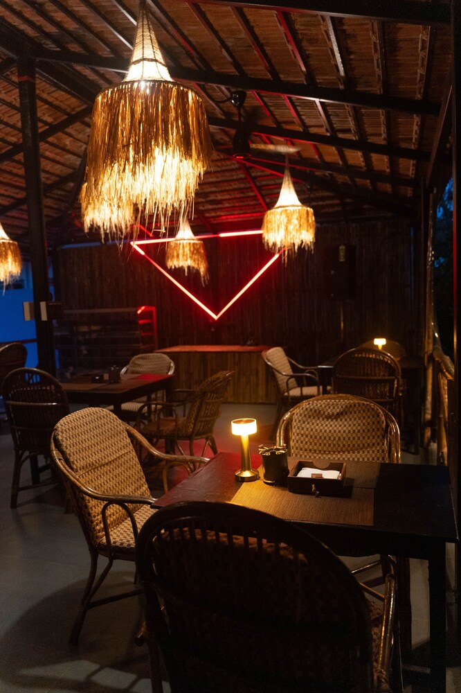 Tranquillo By The Beach - Luxury Wooden