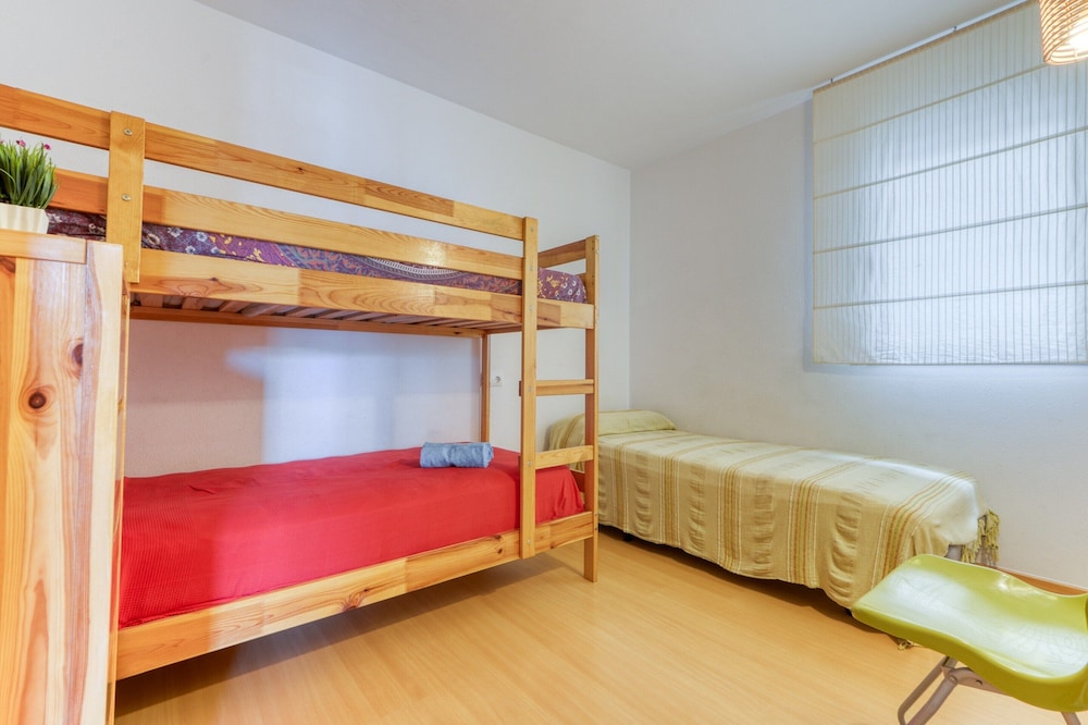 Apartment in Roses Near Sandy Beach