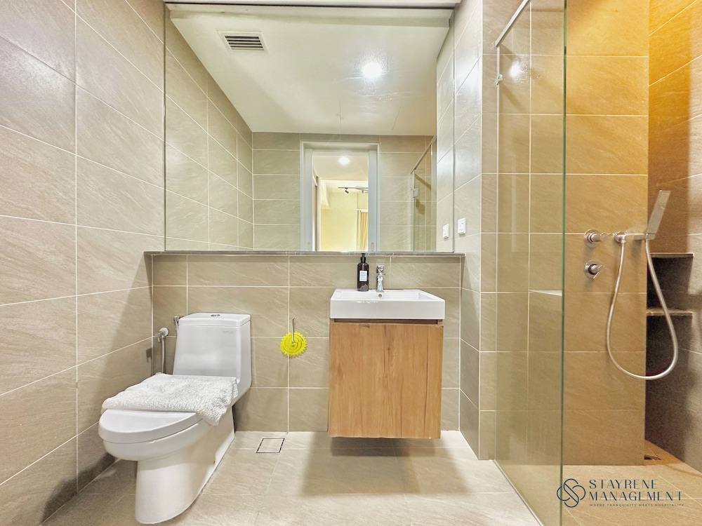 Grand Medini Residence by Stayrene