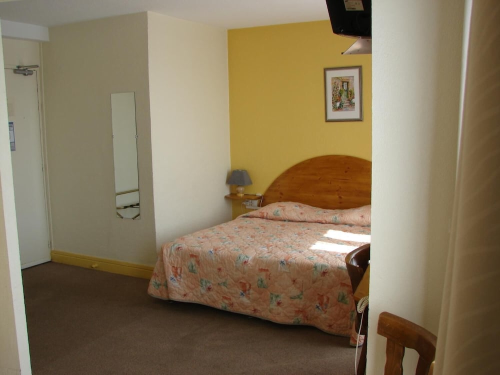 Valence Vacations - Hotel de Paris et des Voyageurs - Property Image 4