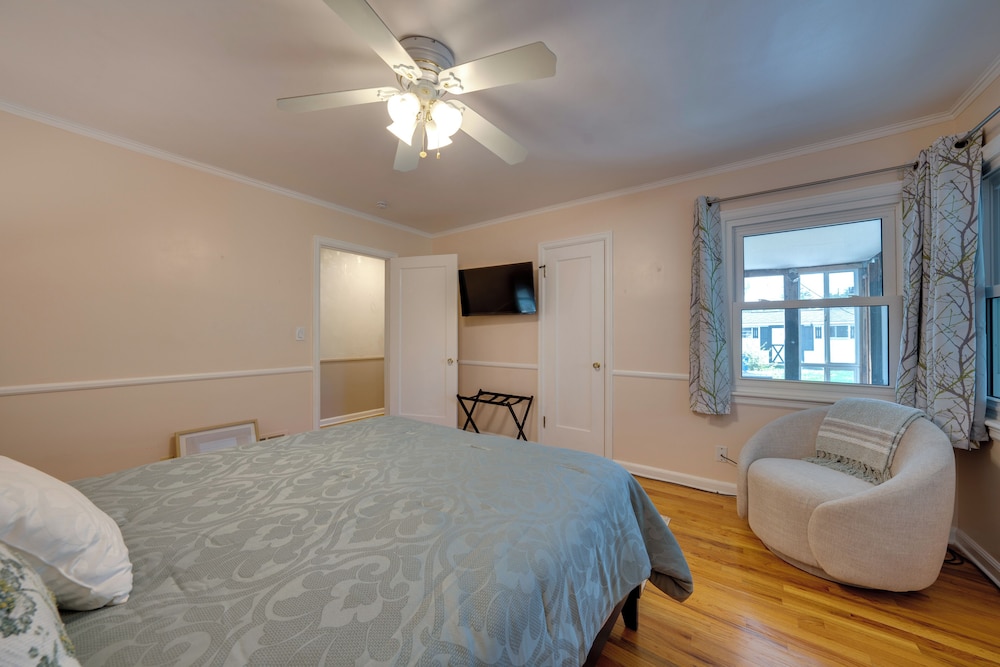 Walk to Frontier Days: Cheyenne Home w/ Patio!