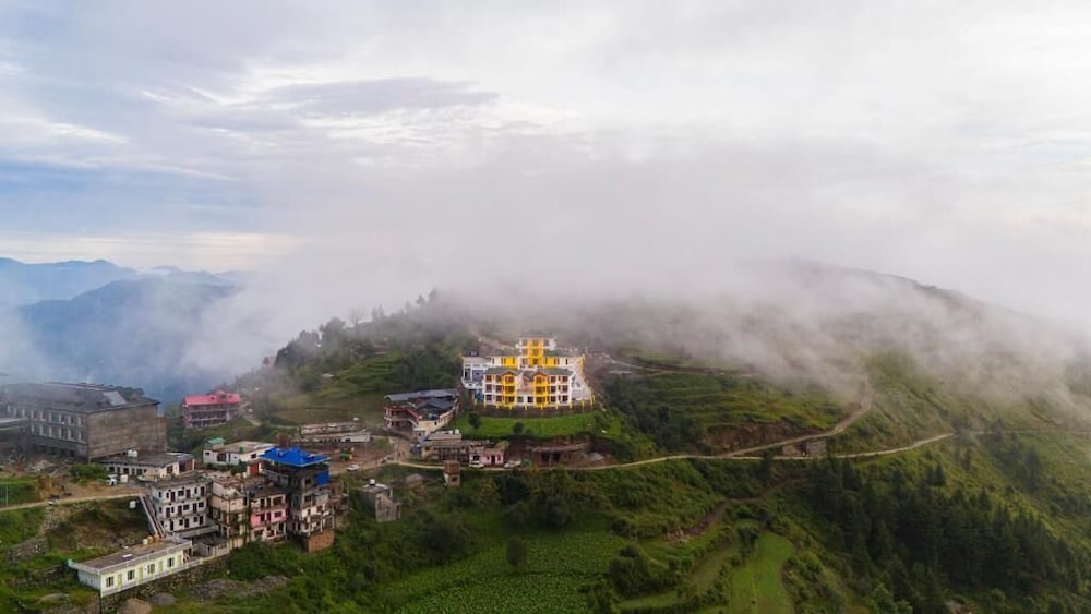 The Hosteller Chakrata