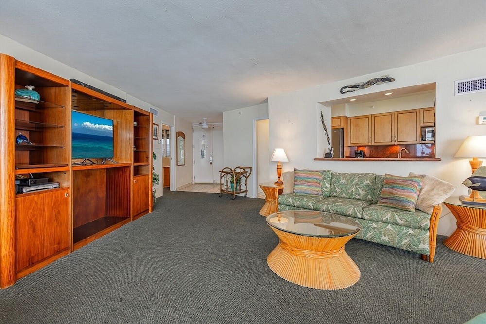 Royal Kahana 1211 2 Bedroom Condo