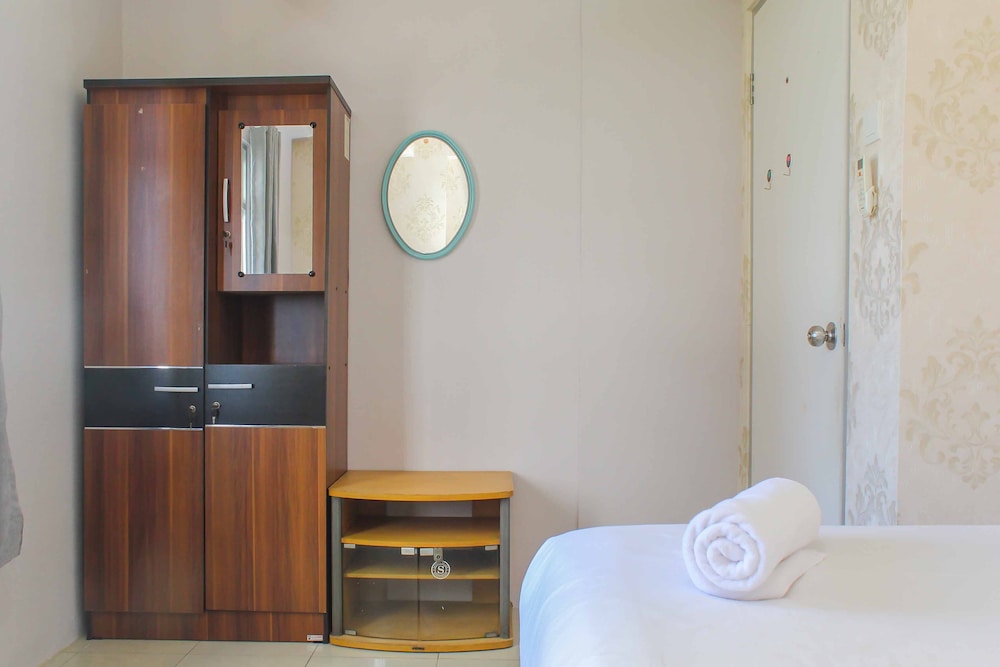 Fully Furnished 2Br At Green Bay Pluit Apartment Near Mall view 3