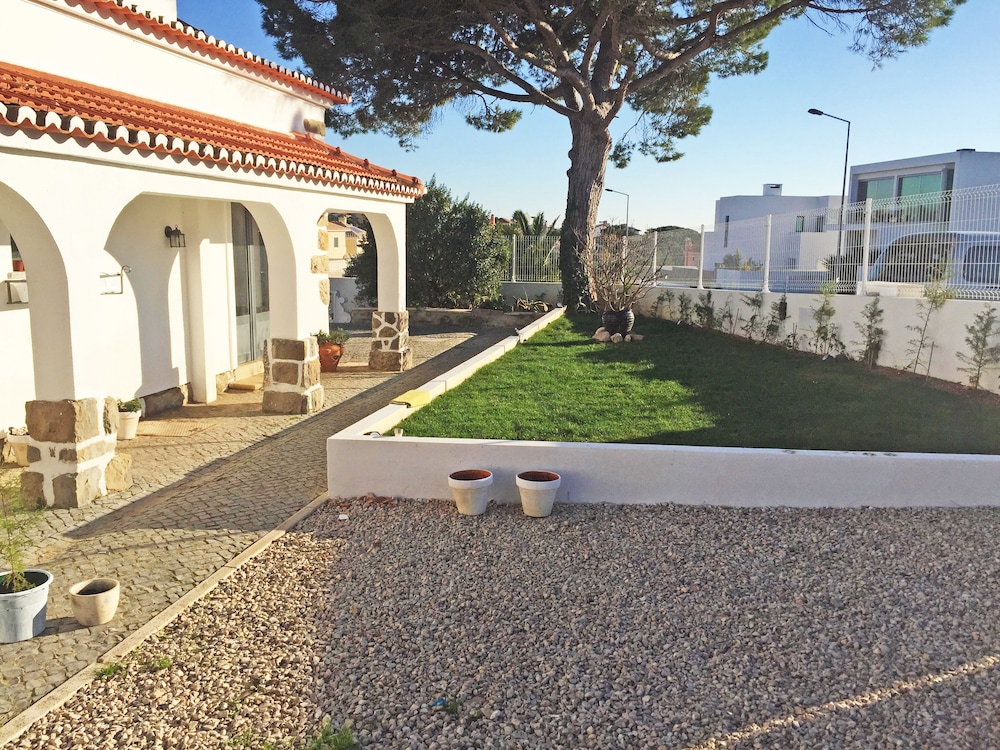 Tea & Jazz Guest House Cascais