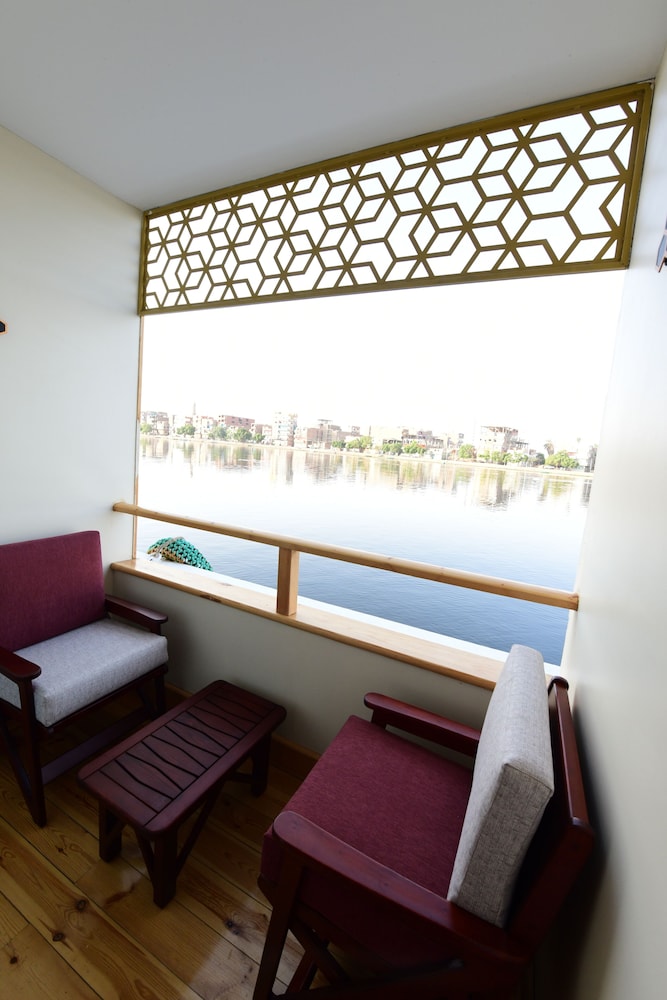 Azhar Dahabiya Luxury Suites