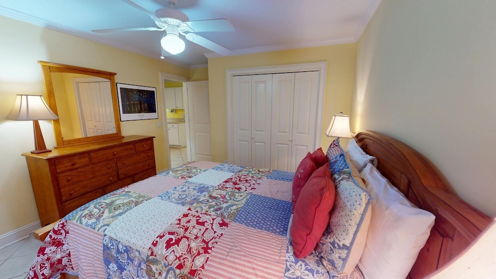 1308 Lovell Avenue by Tybee Vacation Rentals