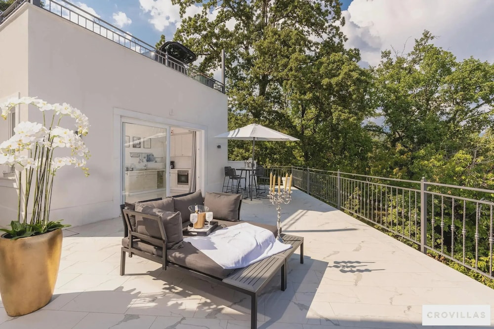 Villa Lauriana Nearby Opatija - Crovillas