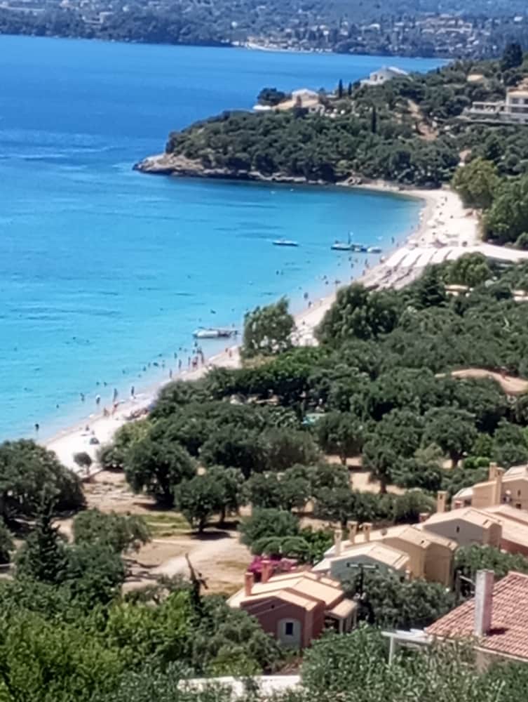Sarakinos Apartments