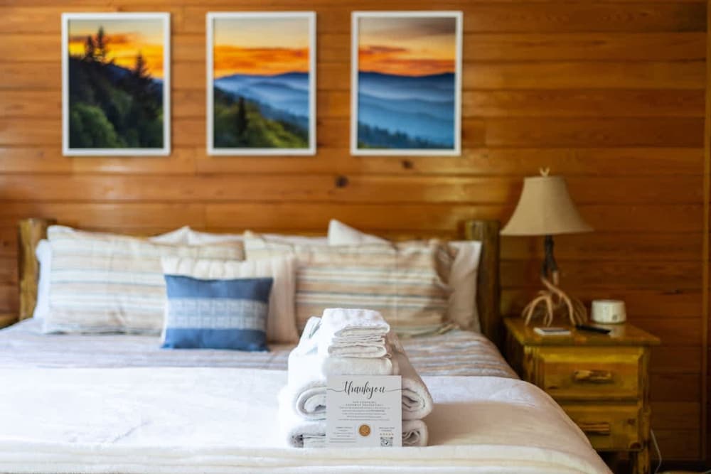 Love Afton Cabin - Family Home