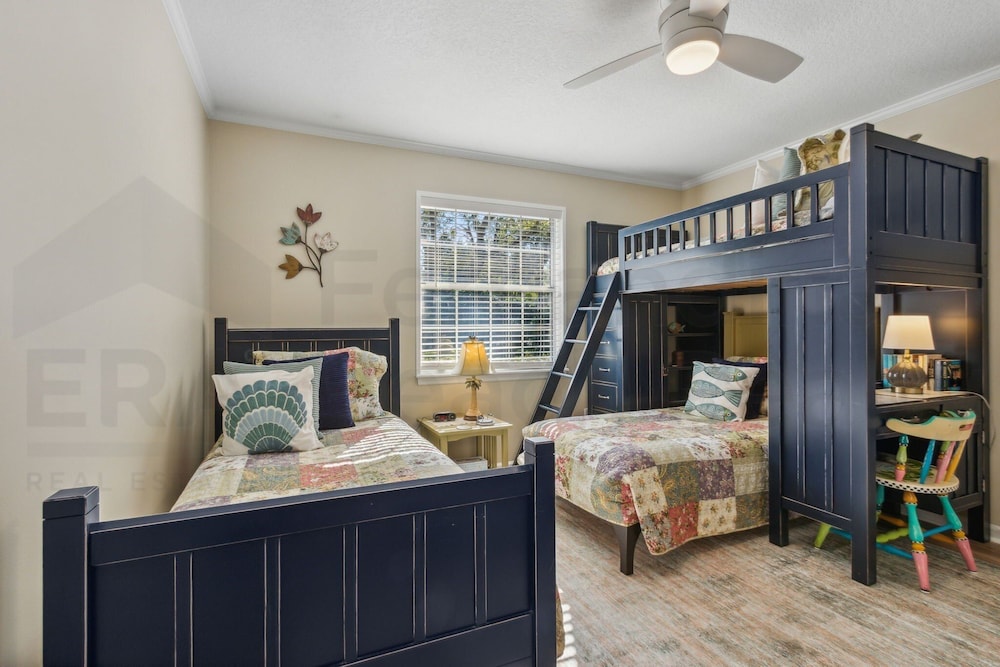 4937 Windward Place 3 Bedroom Home