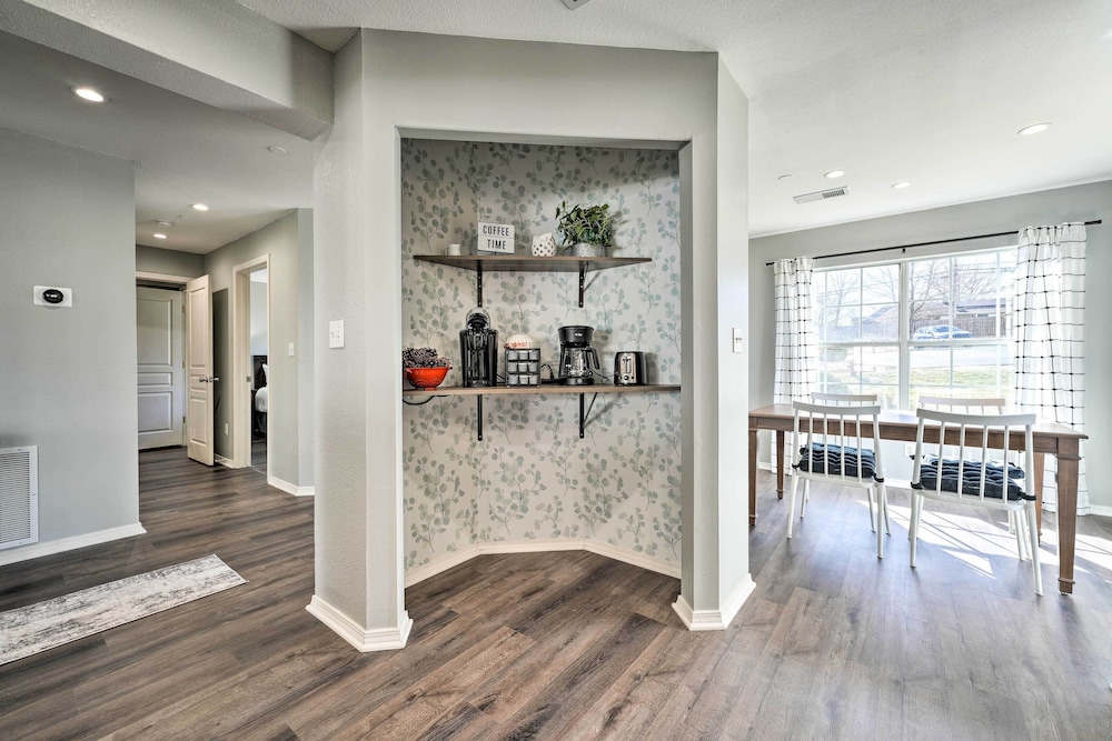 Branson Condo w/ Screened Porch + Pool Access! view 4