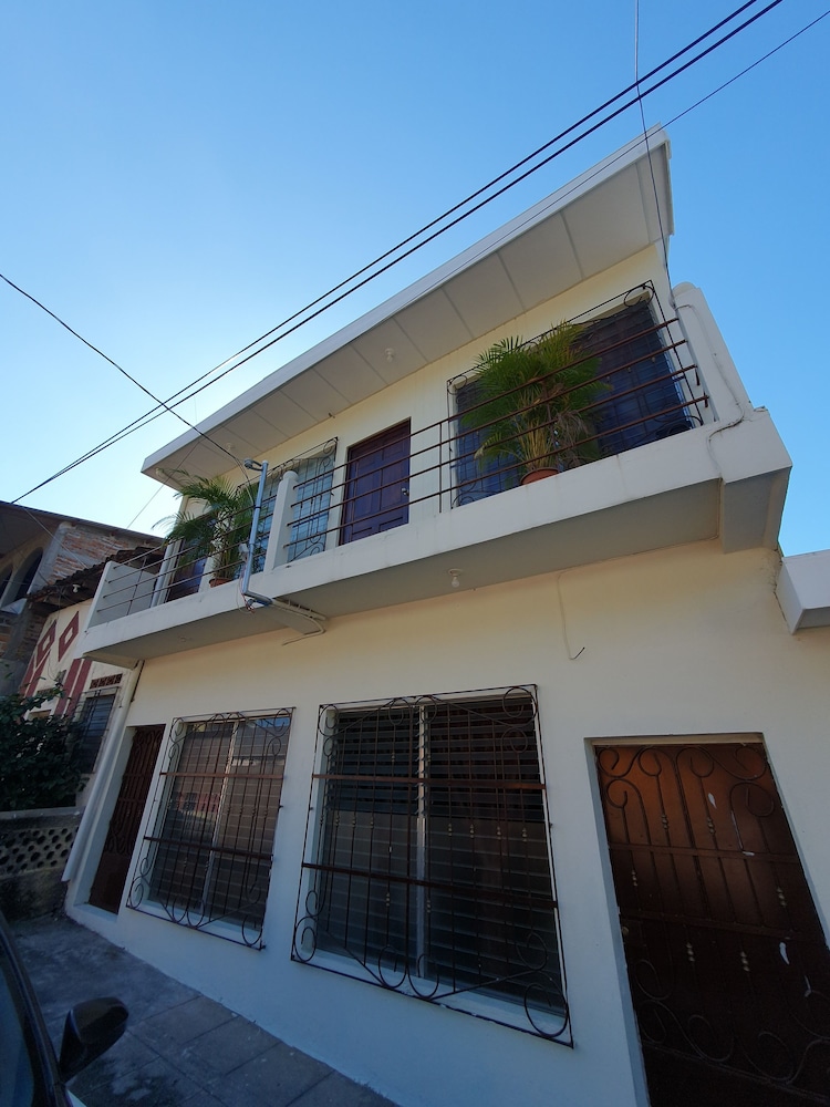 Zacatecoluca House