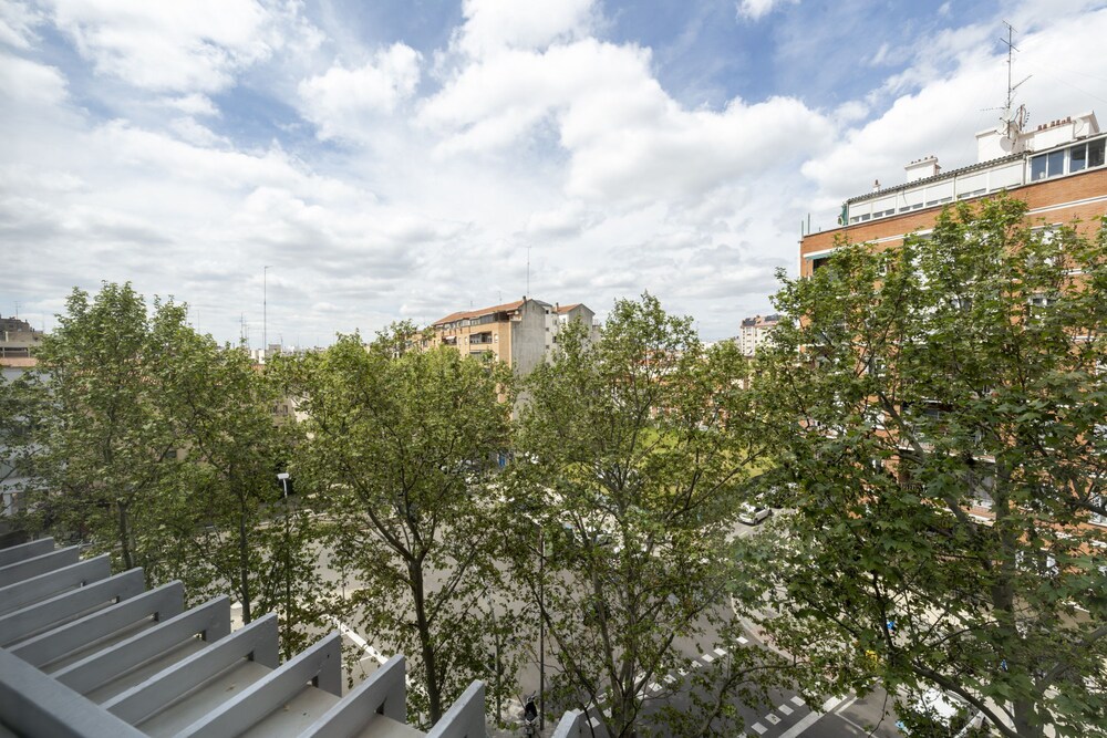 M Pac63 Alquiler Mensual en Madrid Piso Exteri
