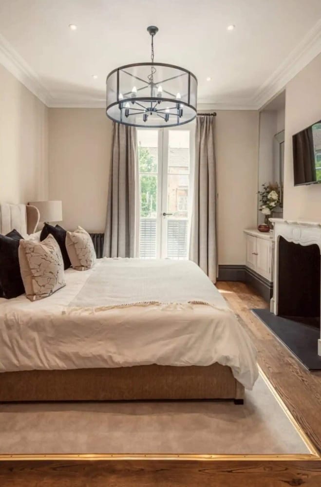 Luxurious & Central 3BD House - Chelsea