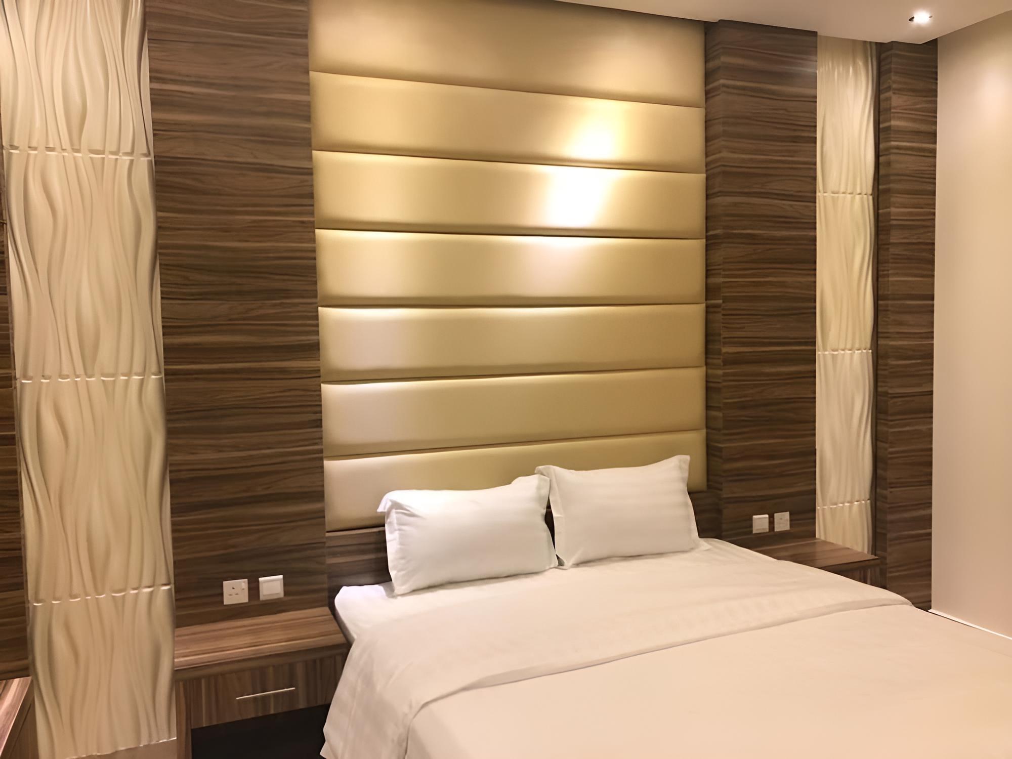 Almakan Hotel 108