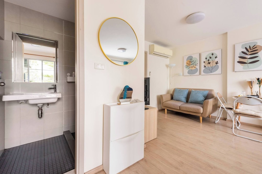 Condo Resort BTS Punnawithi Bill Included