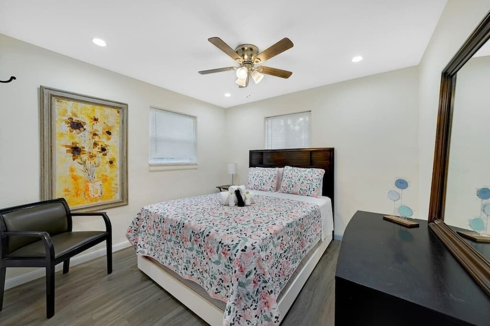 Fort Lauderdale Vacations - Yellow House in Davie - Property Image 22