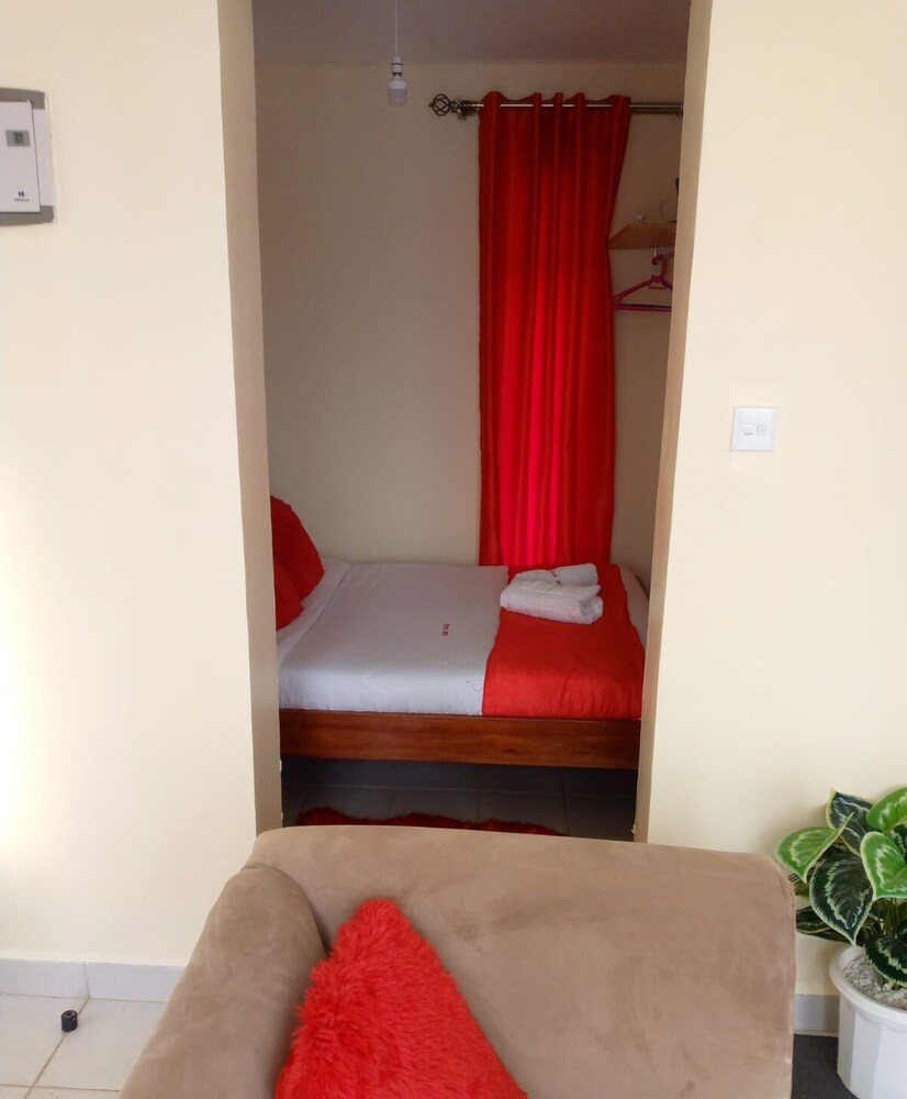 Racecourse Gardens Apartments