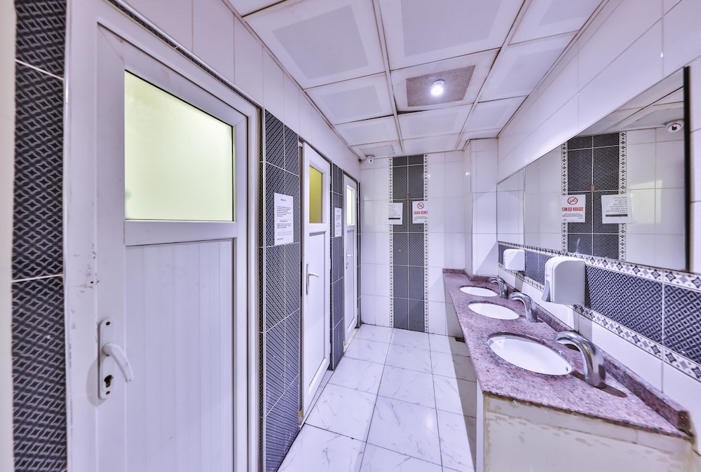 Gökçe Pansiyon - Yetişkin Oteli - Hostel - Image 30