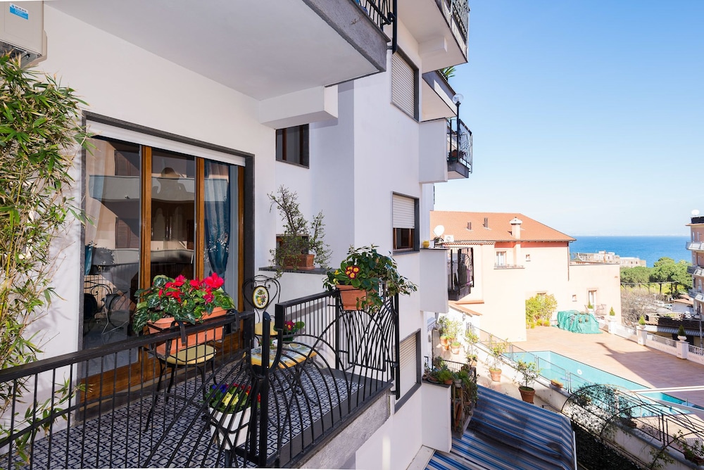 Marino Suite Sorrento photo 5