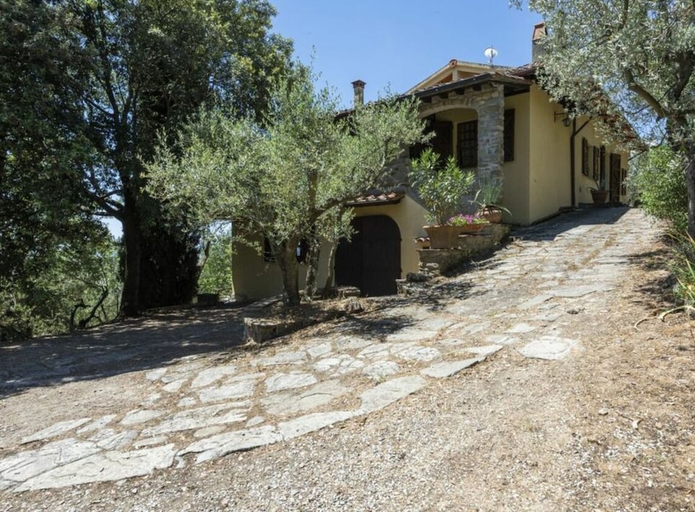 Photo 32