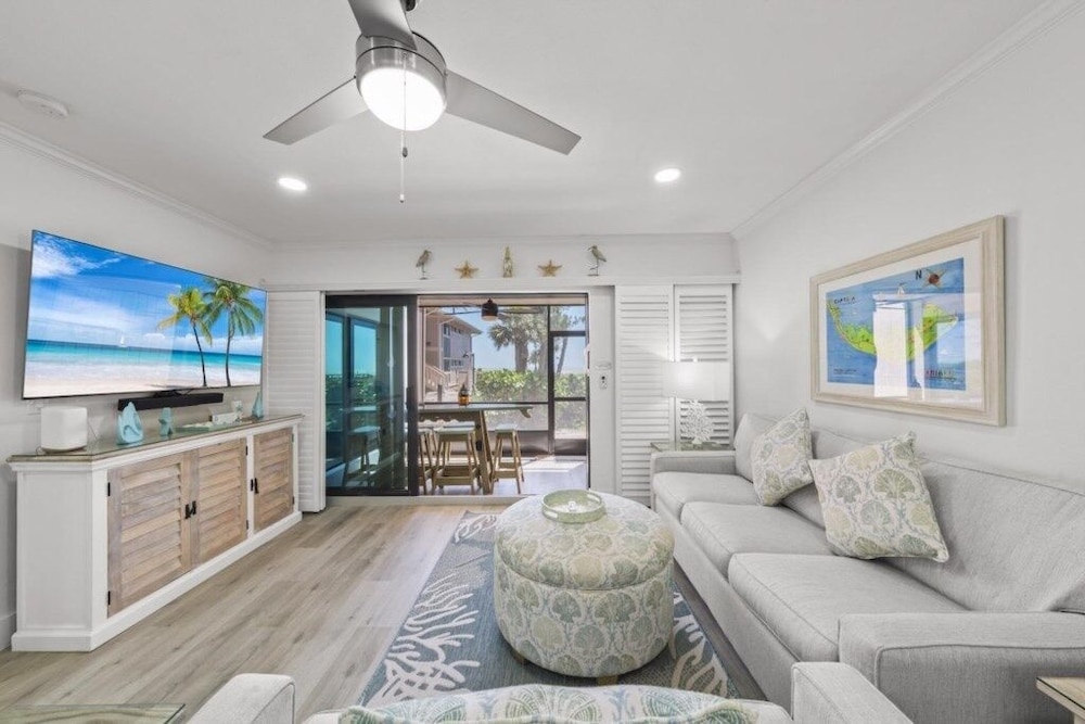 Coquina Beach 2c 2 Bedroom Condo
