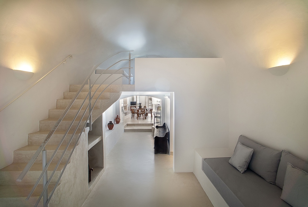 Radiant Santorini view 4
