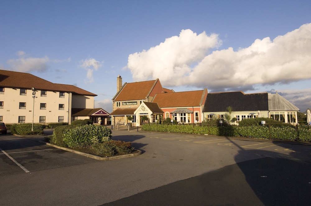 Premier Inn Haydock Park/M6 J23, photo 6