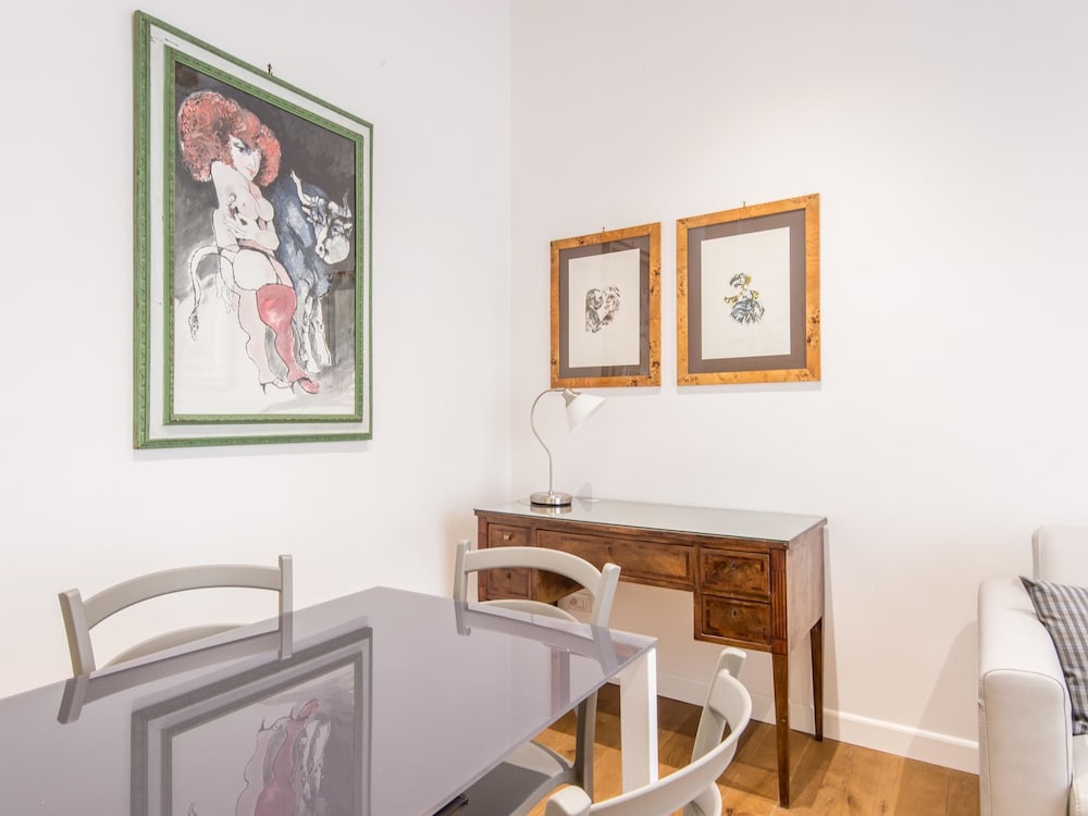 RSH San Cosimato Luxury Bright Apartment