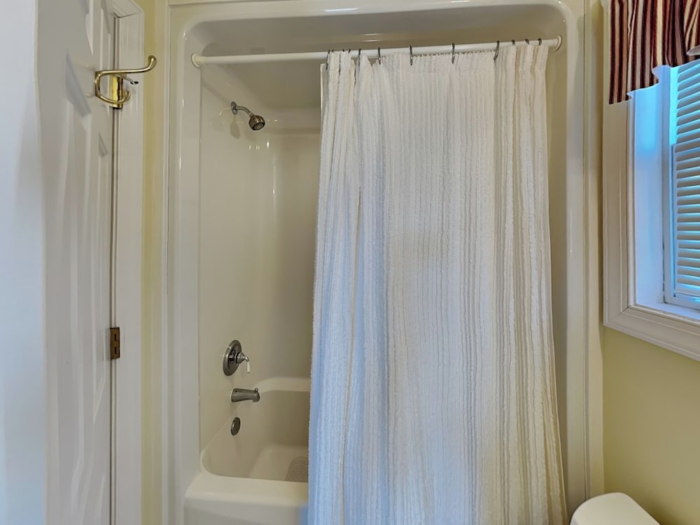 Summer Wynd by Topsail Realty