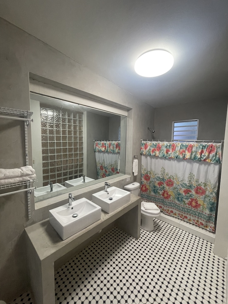 The Emerald - Property Image 60