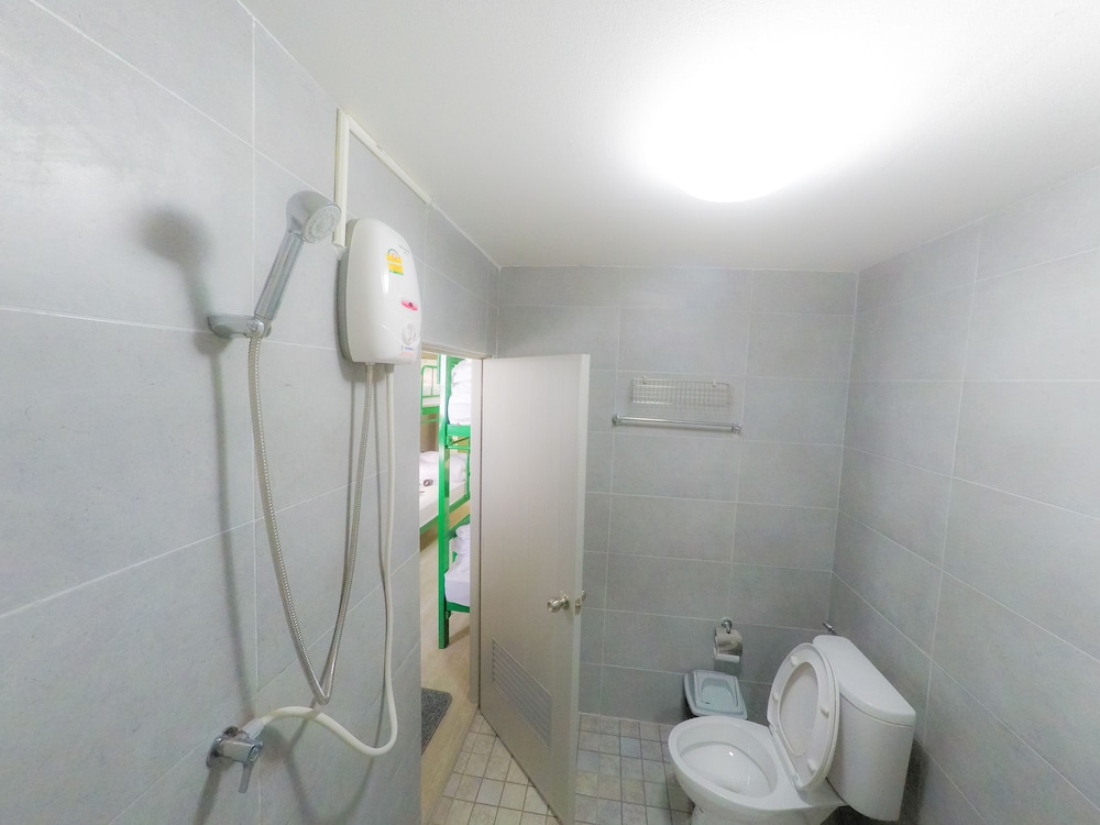 The Habitat Hostel Koh Chang