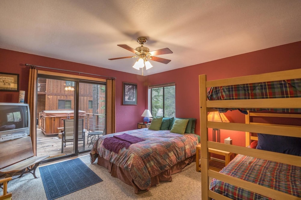 Serventi 3 Bedroom Holiday Home By Tahoe Truckee
