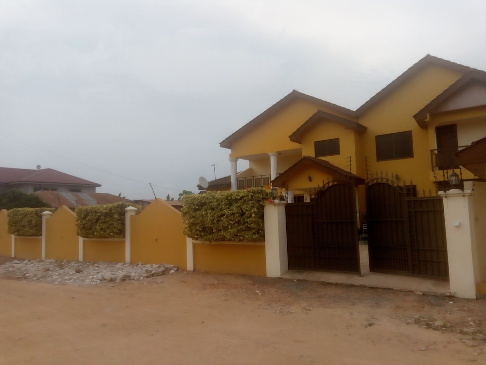 Bezt Executive Guesthouse