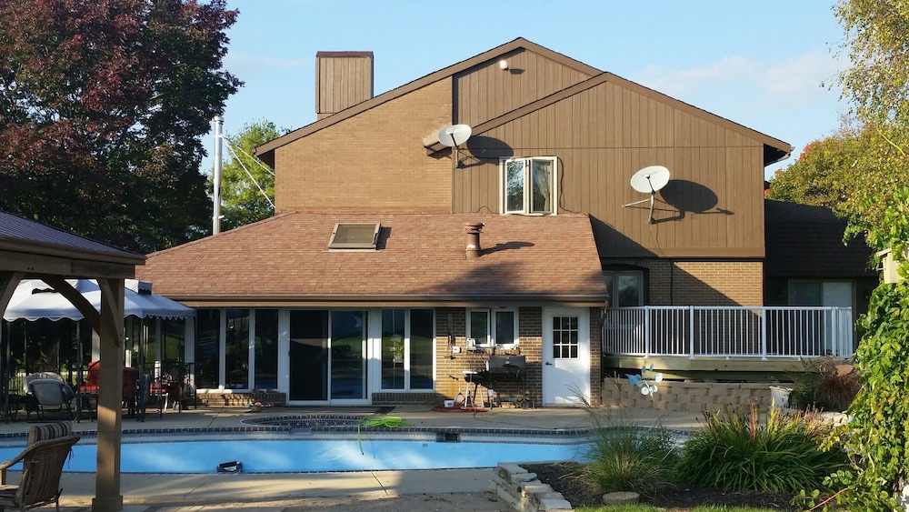 Hotel Shane Acres Country Inn