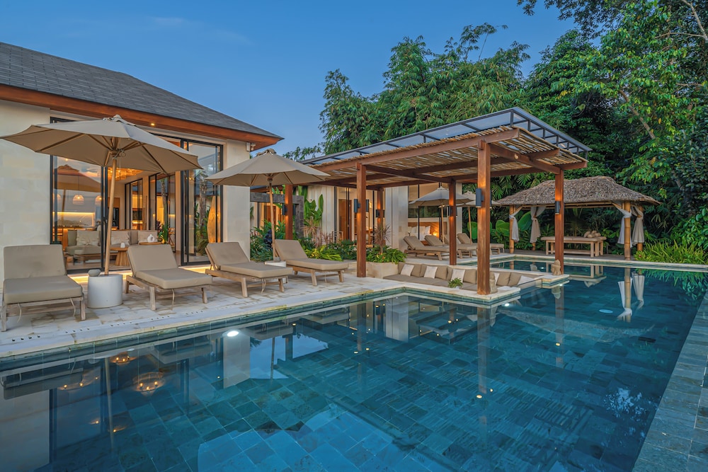 Rosita Ubud - Stunning 5BR Villa