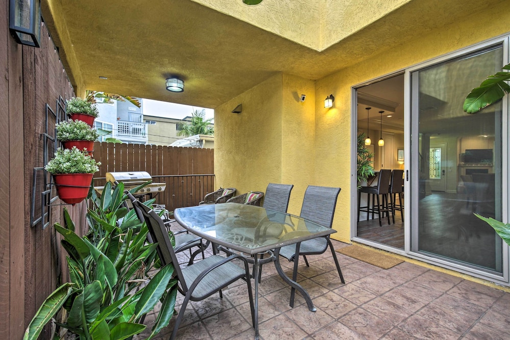 Sunny San Diego Escape < 2 Miles to Pacific Beach! view 3