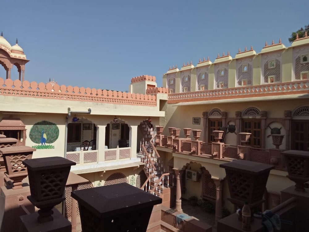 Suroth Mahal a Jaipur Riyasat view 4