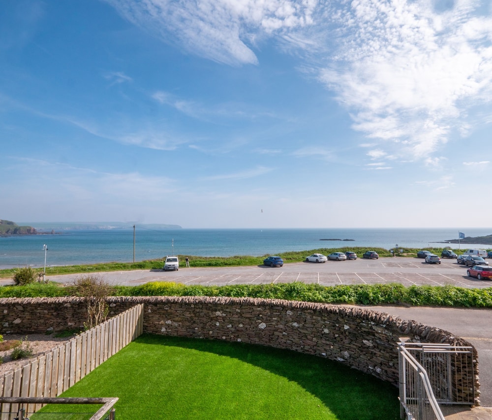 Coastguards Beach House
