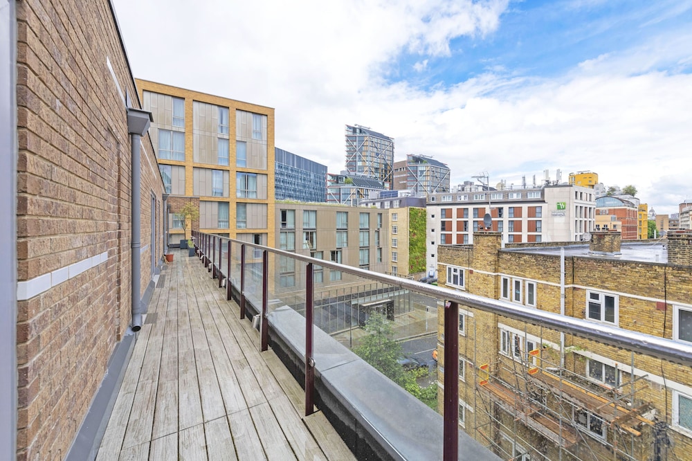 Accomodo London Waterloo - Luxury & Spacious Triplex Penthouse on Southbank