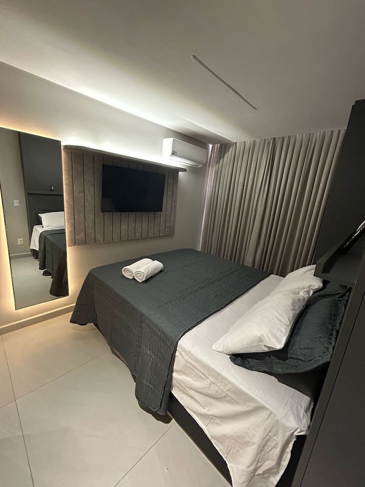 Breeze Miramar Hospedagens