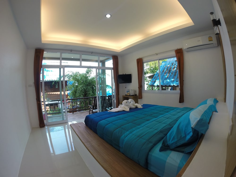 Moon Beach Resort