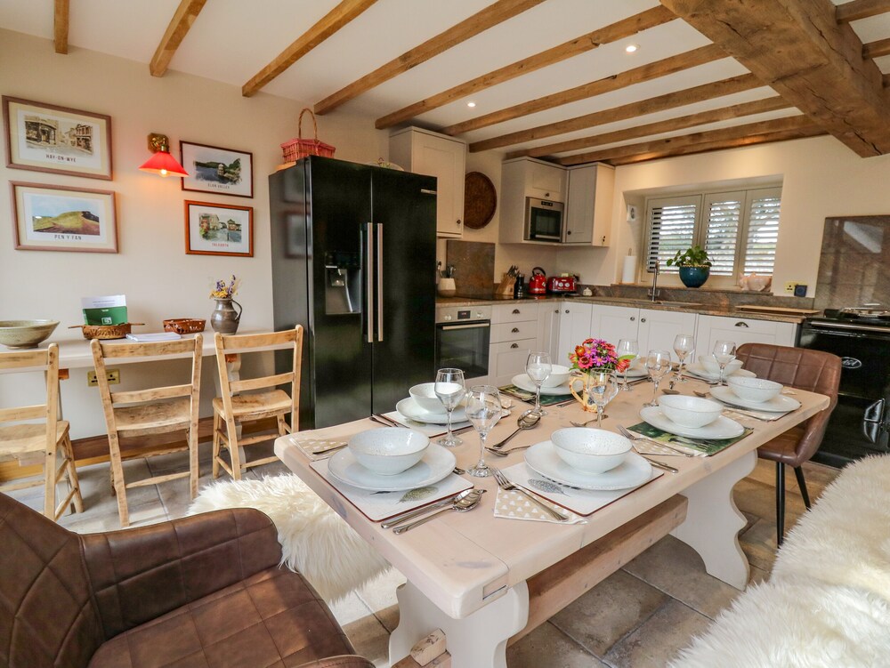 Pen Bont Home Farm