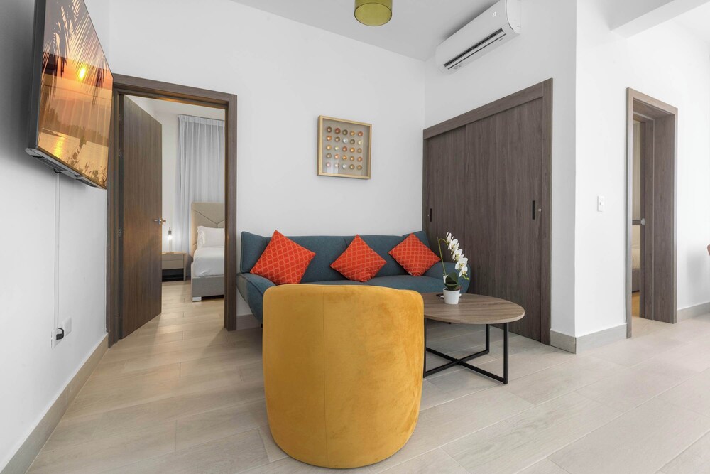 Stylish 3BR Villa by Vistacana Rentals